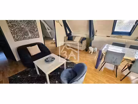 appartement 3 pièces 77 m²