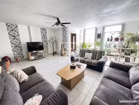 maison de ville 7 pièces 196 m²