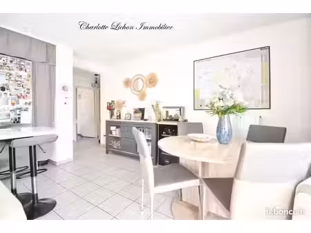appartement 3 pièces 55 m²