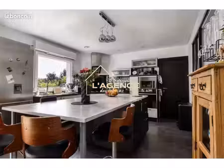 maison 5 pièces 152 m²