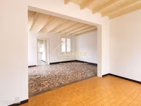 maison 3 pièces 70 m²