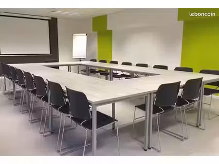 location bureau - salle réunion/formation -20personnes-