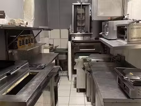 loue maison avec local commercial