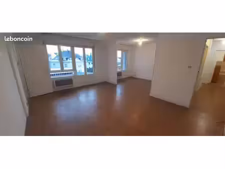 appartement de 3-4 p.  92 m² + balcon + cave + garage  à selestat