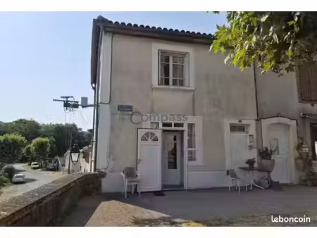 trie-sur-baïse (hautes-pyrénées): maison mitoyenne avec 2 chambres et un garage/atelier  p