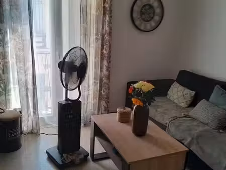 t2 meublé - 31m² à louer à l'année
