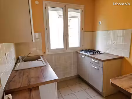 appartement 3 pièces 49 m²