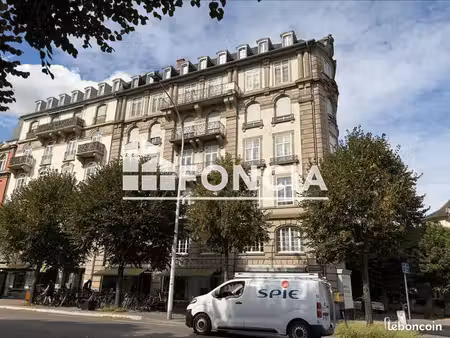 local commercial 18 m²