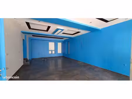 loue local commercial 61m2 benfeld idéal épicerie  coiffeur  salon de thé ...