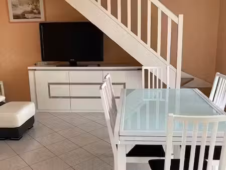 grand t2/t3 duplex dernier étage