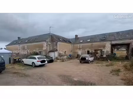 ensemble immobilier 6 logements + garages - 11% de rendement