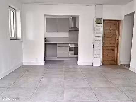 appartement 3 pièce et garage