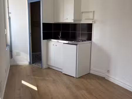 studio 1 pièce 15 m²