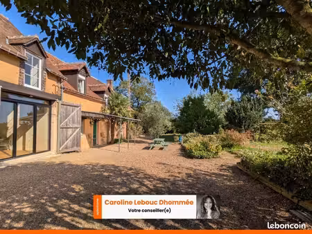 longère 6 pièces 200 m²