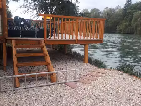 vds chalet bord de seine