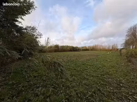 terrain 900 m² vibeuf