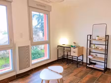 location meublée appartement 1 pièce 28 m² à albi (81000)  460 €