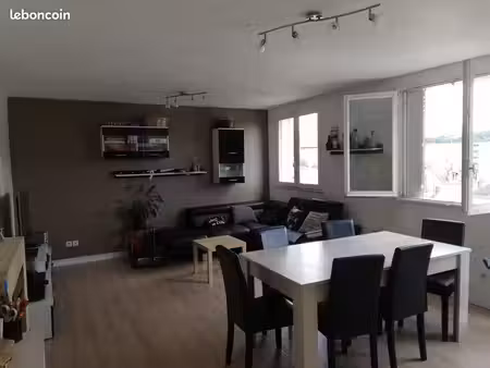 t3 62 m² avec garage  cave  balcon et ascenseur – chambéry
