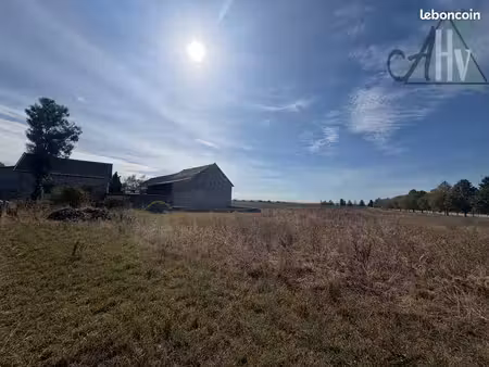 terrain 28240 m² provins