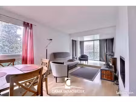 appartement 4 pièces 82 m²