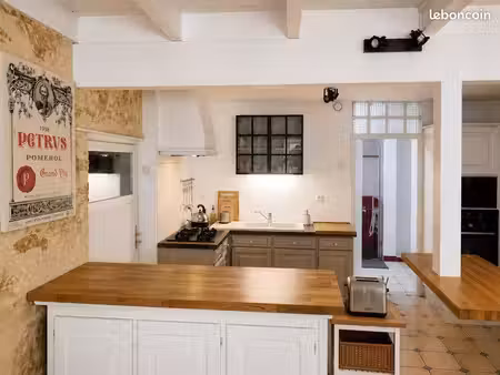 maison en pierres apparentes