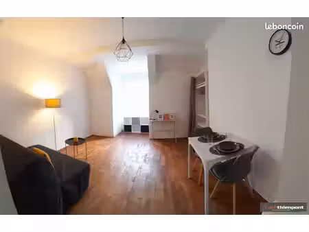 studio 1 pièce 23 m²