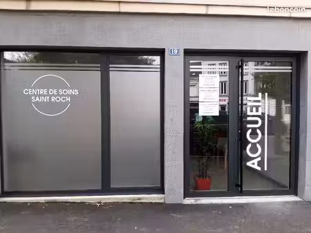 local professionnel dans cabinet paramédical