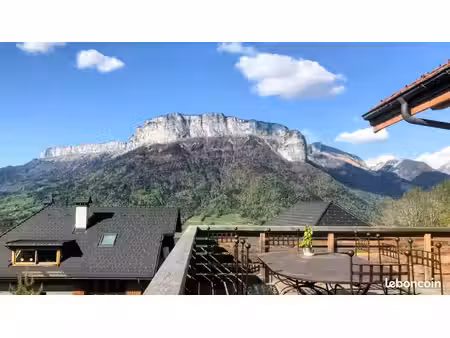 chalet 6 pièces 235 m²