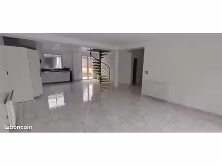 maison 4 pièces 125 m²