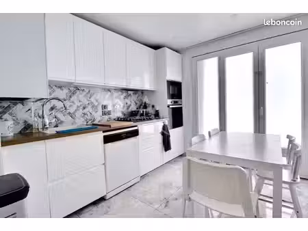 appartement 5 pièces 103 m²