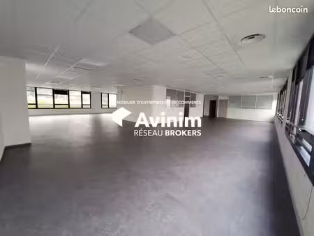 bureaux 284 m² epagny metz-tessy