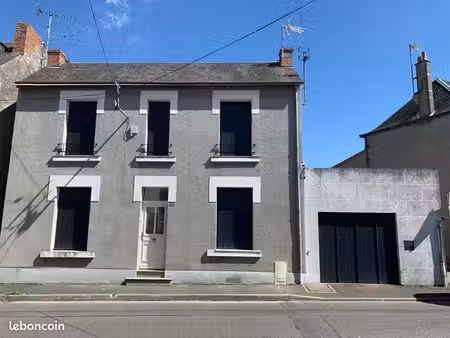 maison 90 m² – 3 chambres – dépendances – entièrement rénovée