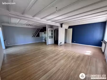 immeuble 377 m² rivières