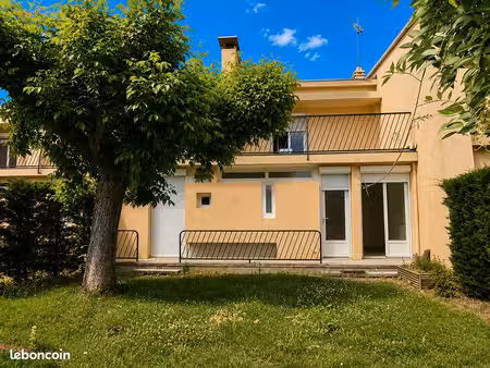 maison 3 pièces 82 m²