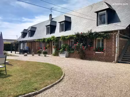 longère de charme avec 5 chambres d'hôtes