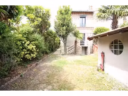 pavillon 4 pièces 75 m²