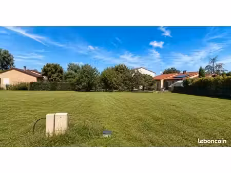 terrain 681 m² lavaur
