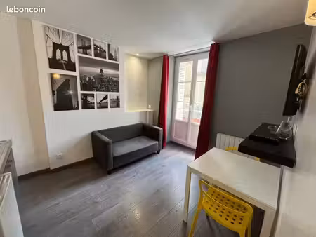 f2 meublé