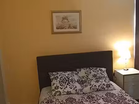 chambre meublee