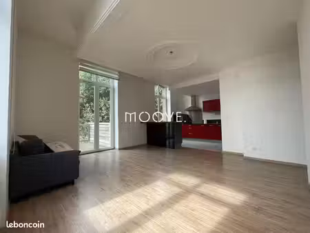 appartement 4 pièces 82 m²