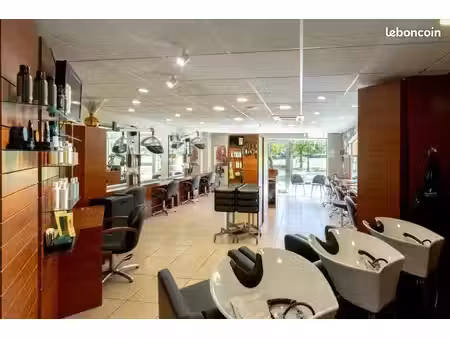 murs commerciaux - salon de coiffure clé en main