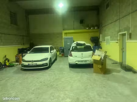 local automobile
