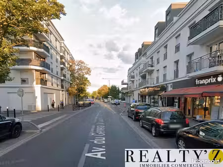 local commercial 120 m²