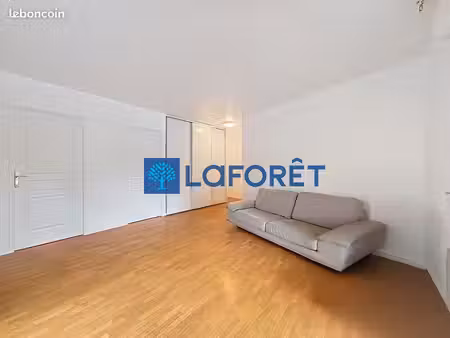 appartement 2 pièces 51 m²