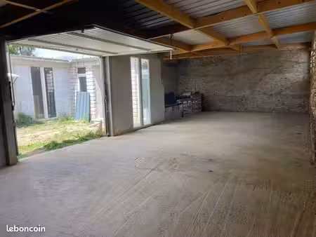 hangar