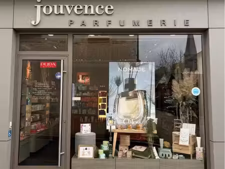 institut de beauté à reprendre – 42 ans d’activité + duplex 90 m² – duclair