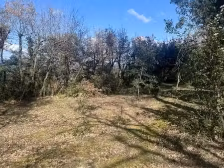 terrain 329 m² villelaure