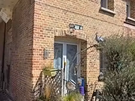 loue maison (appartement)