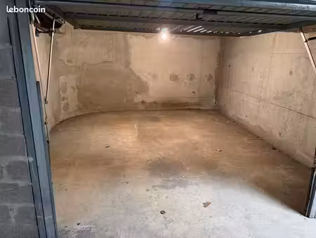 grand garage centre ville de poitiers box résidence sécurisée