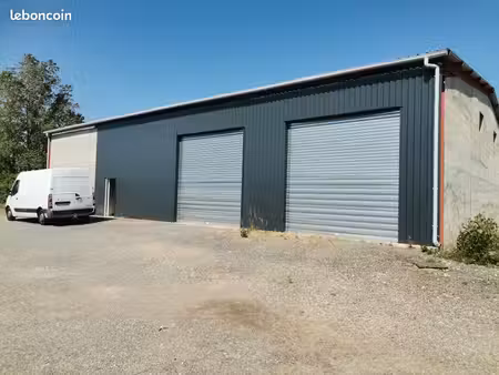 local d'activité - 480m²